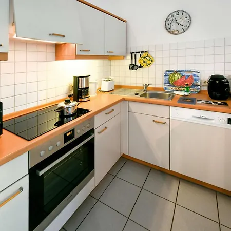 Apartament Residenz 14 *